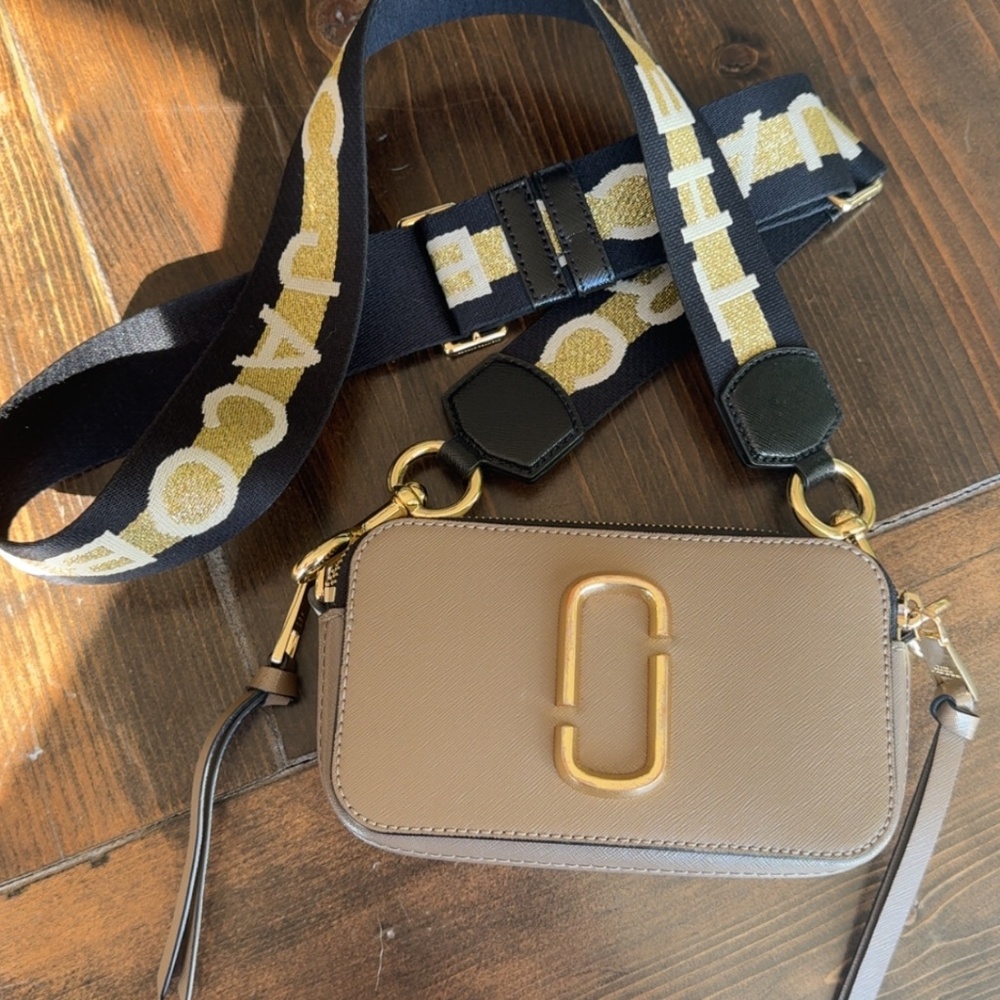 Marc Jacob’s Snapshot Crossbody purse